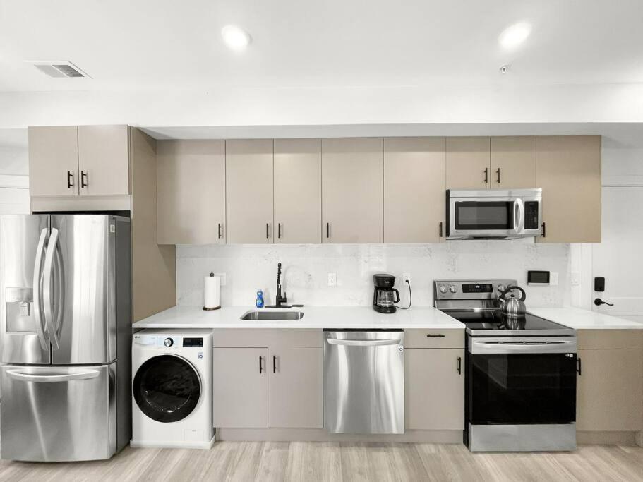 Classy Capitol Hill Apt, Steps From Dc Attraction วอชิงตัน ภายนอก รูปภาพ
