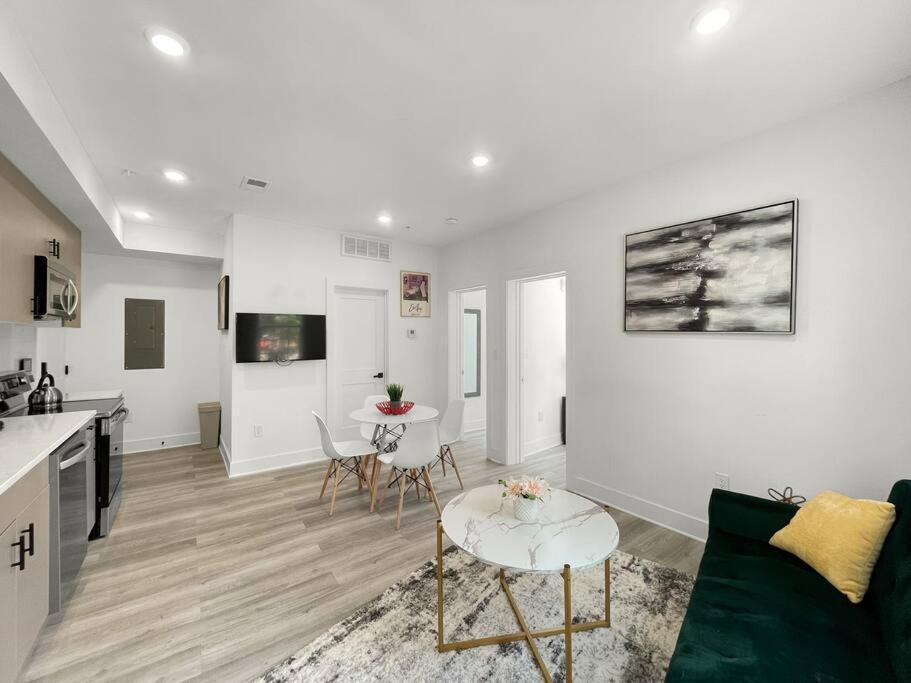 Classy Capitol Hill Apt, Steps From Dc Attraction วอชิงตัน ภายนอก รูปภาพ